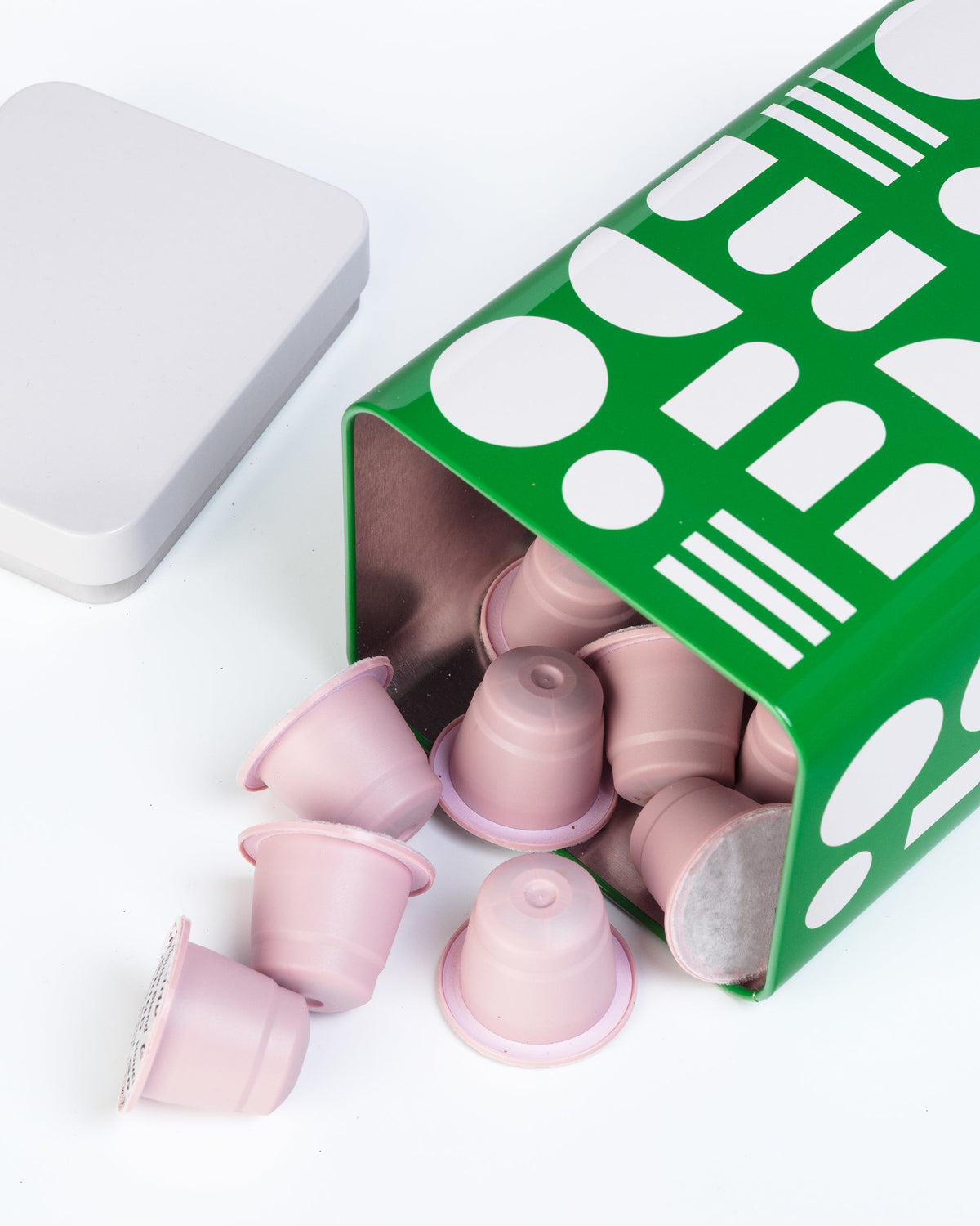 Sophie Home Stack the Dishes Airtight Storage Tin: Green