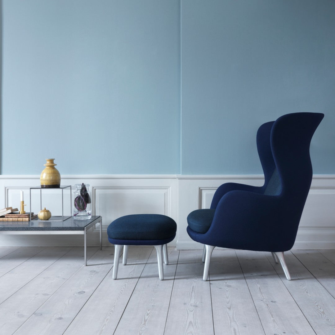 Fritz Hansen RO Lounge Chair