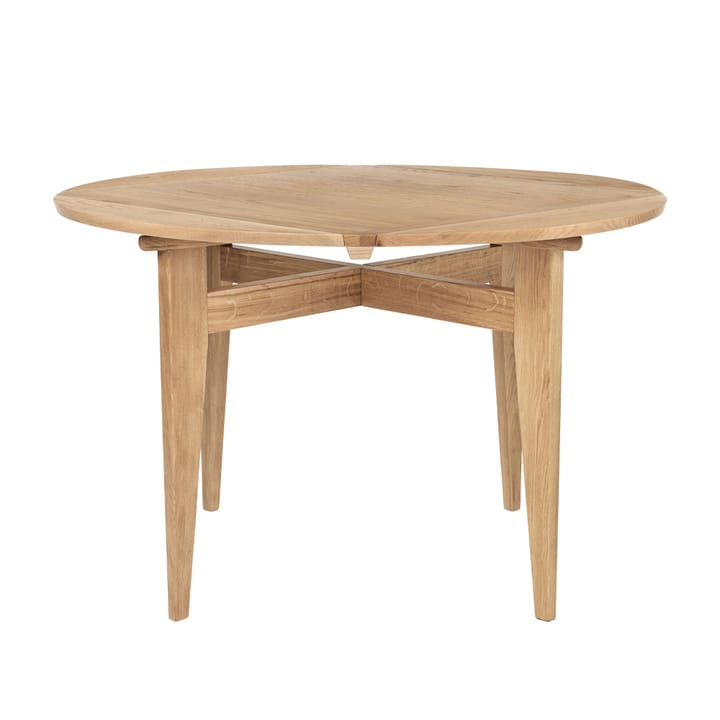 GUBI B-Table Dining Table