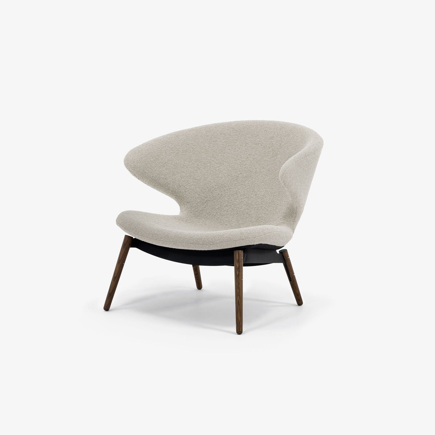 Case Ella Lounge Chair