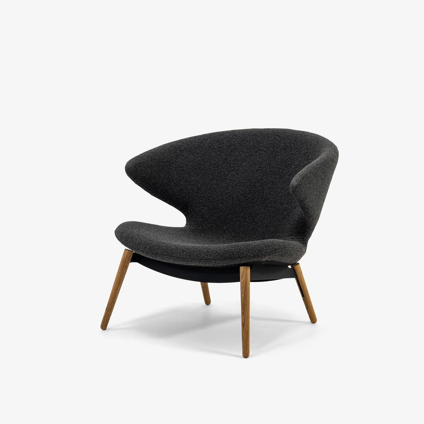 Case Ella Lounge Chair