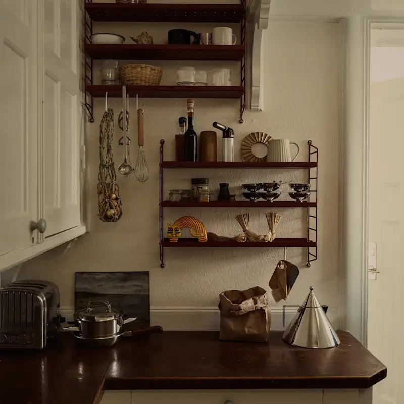 String Pocket Shelving - Metal