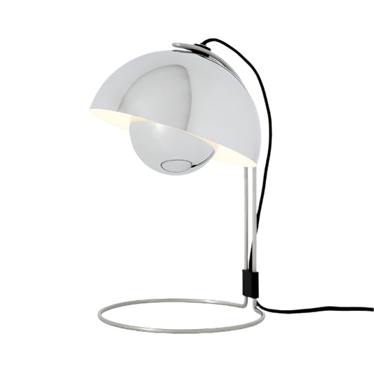 &Tradition Flowerpot VP4 Table Lamp
