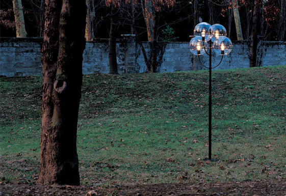 Oluce Lyndon Outdoors Floor Light