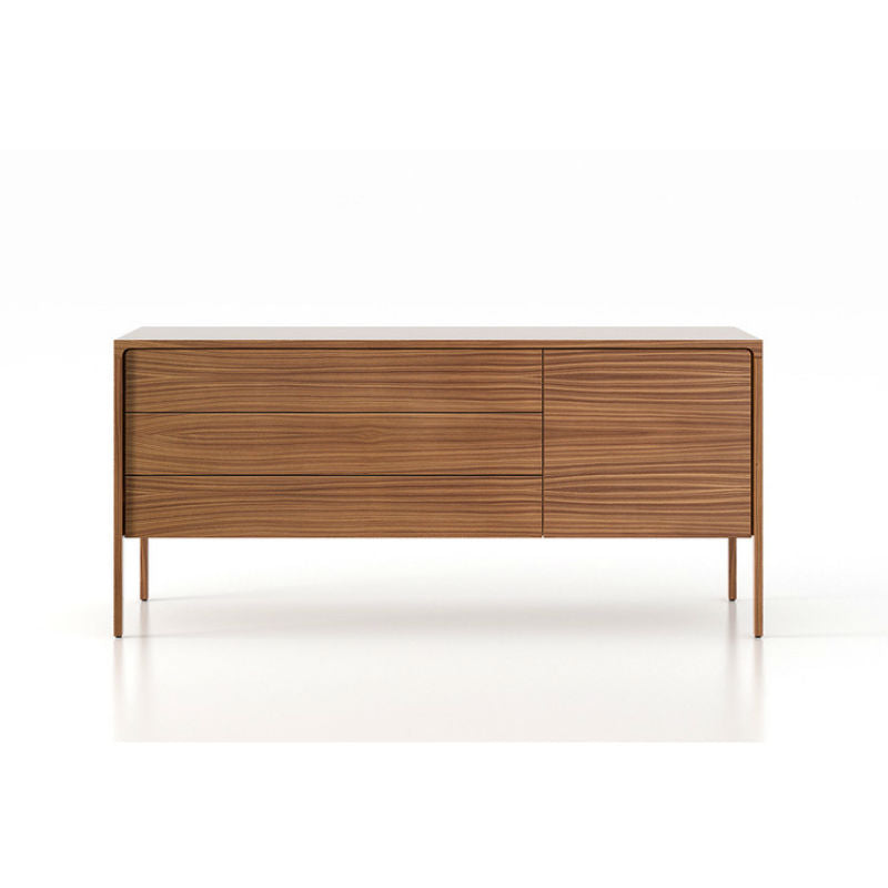 Punt Tactile sideboard