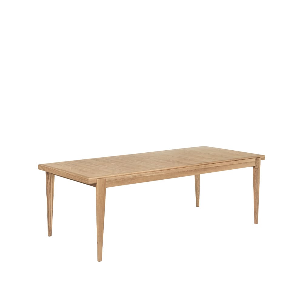 GUBI S-Table Dining Table