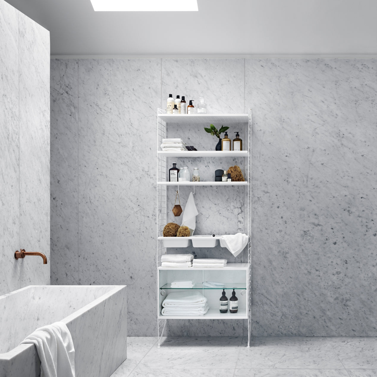 String Bathroom (I) Storage unit