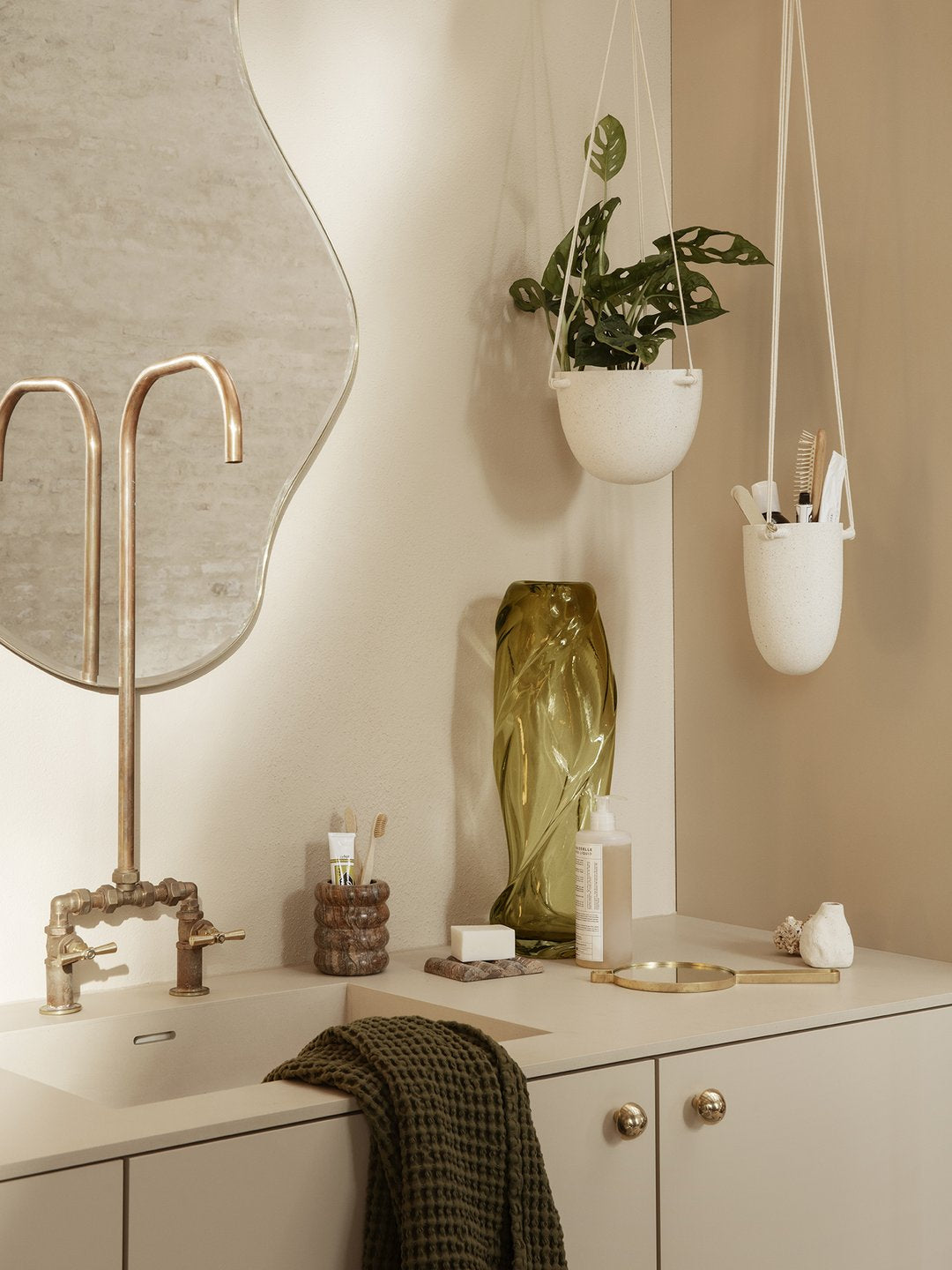 Ferm Living Speckle Hanging Pot