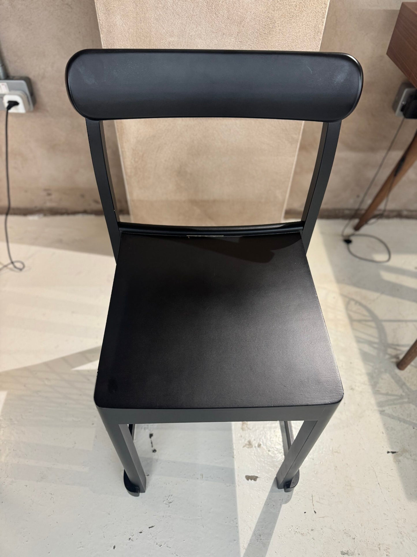 Artek Atelier Chair Black Ex-display