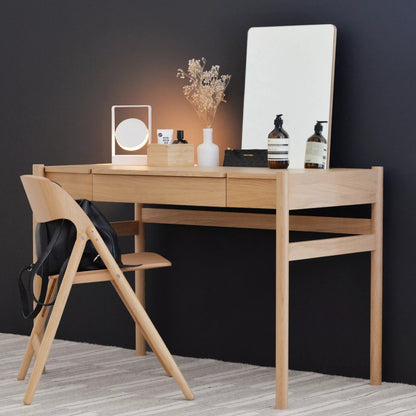 Case Pala Desk/Dressing Table