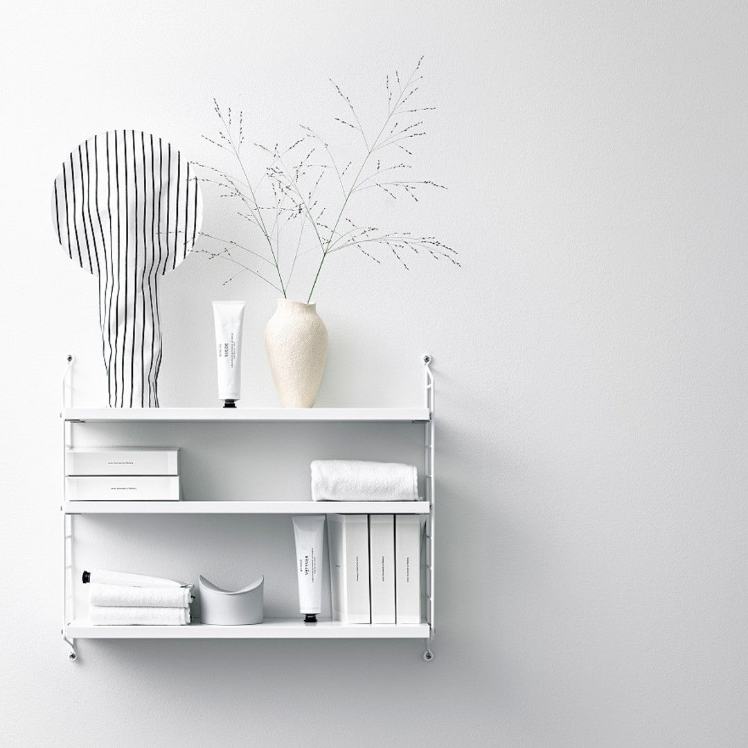 String Pocket Shelving - White/White