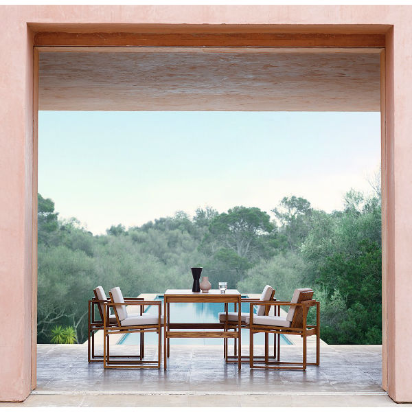 Carl Hansen BK15 Outdoor Dining Table Lifestyle2 Contemporary Designer Furniture