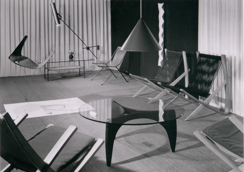 Modern furniture Fritz Hansen